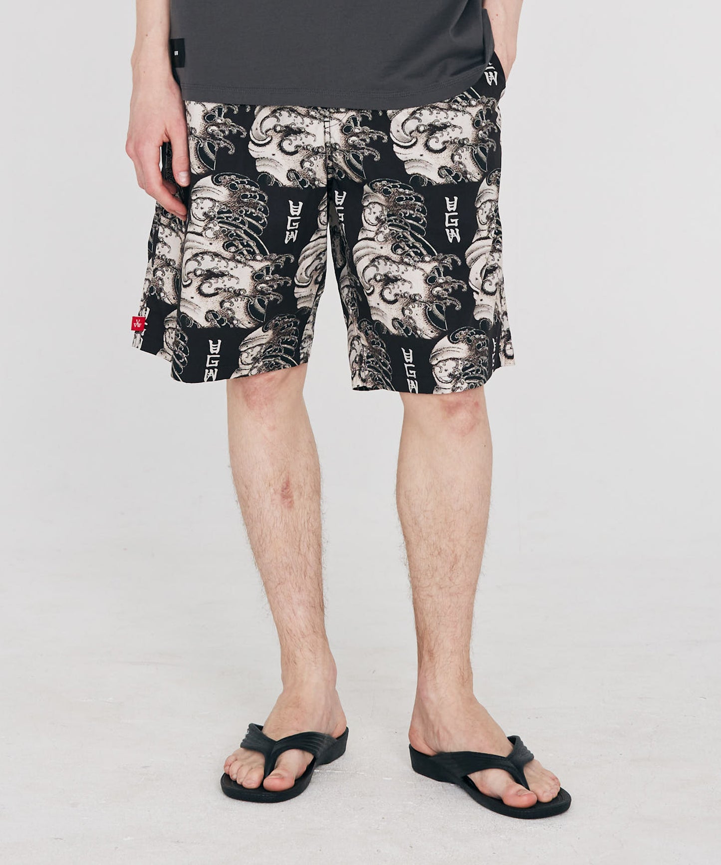 Wave koi-kuchi shorts